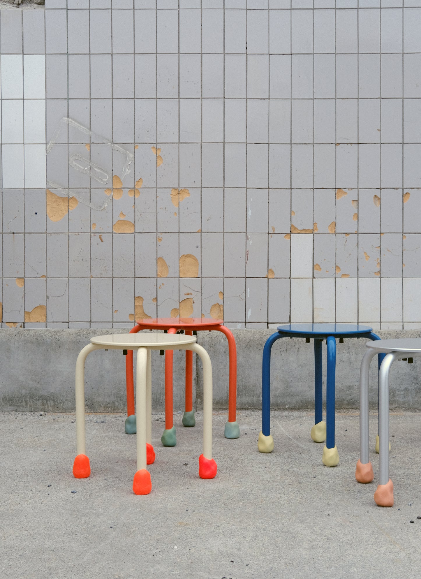 Yareta Orange Stool