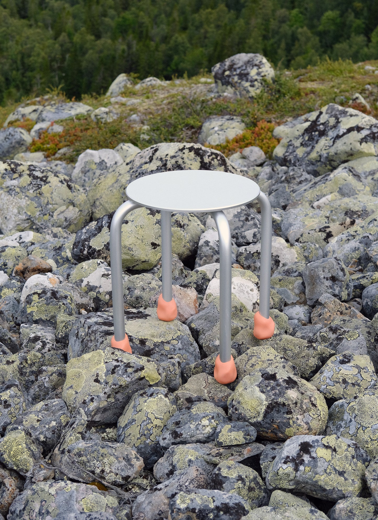Yareta Aluminum Stool
