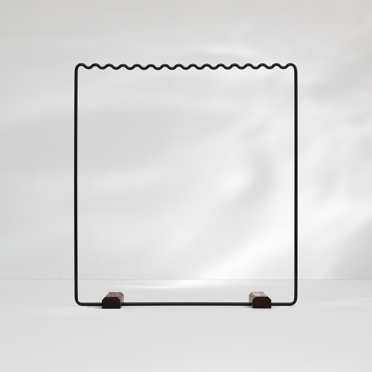 Sine Standing Rack Large