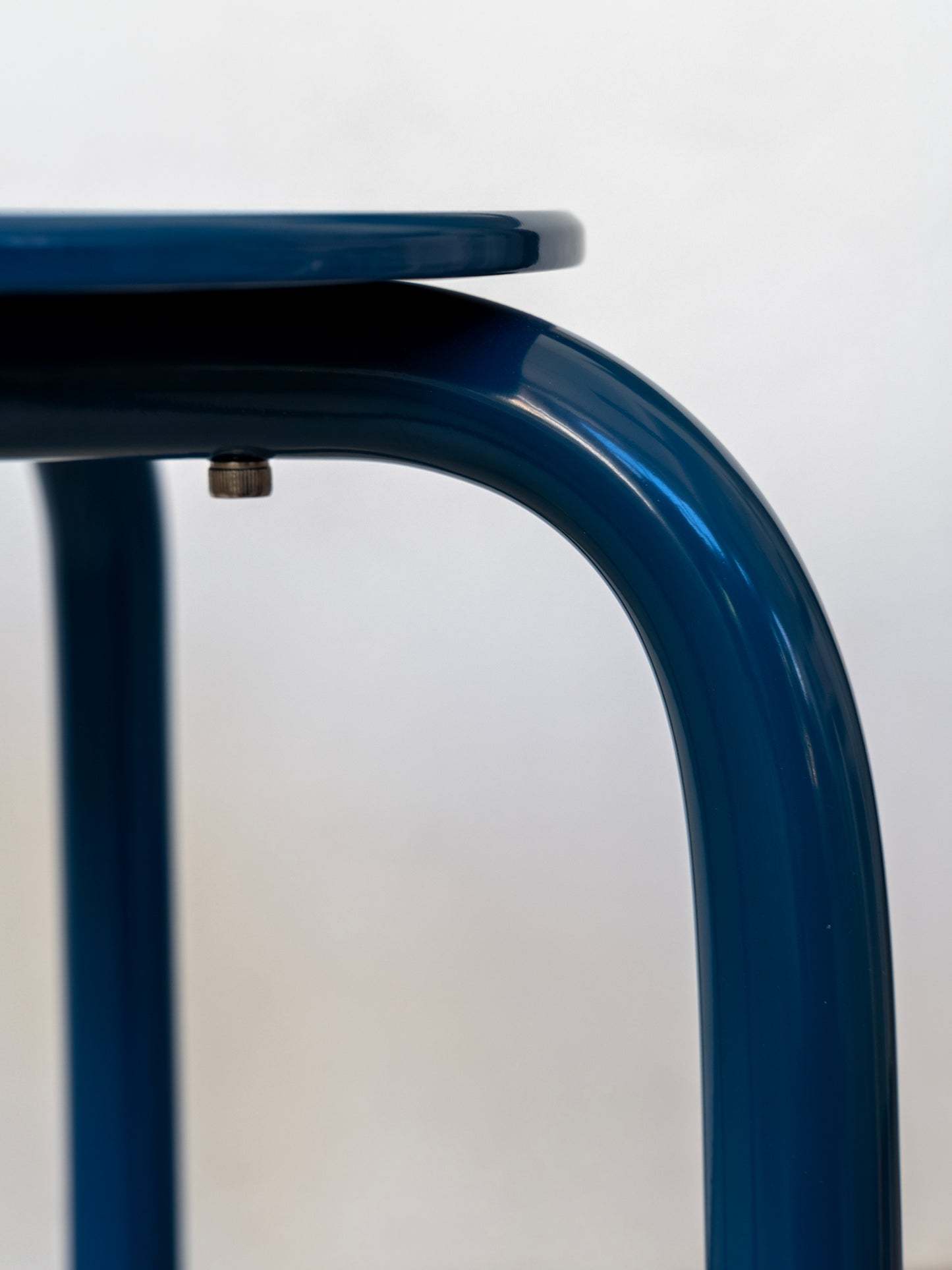 Yareta Blue Stool