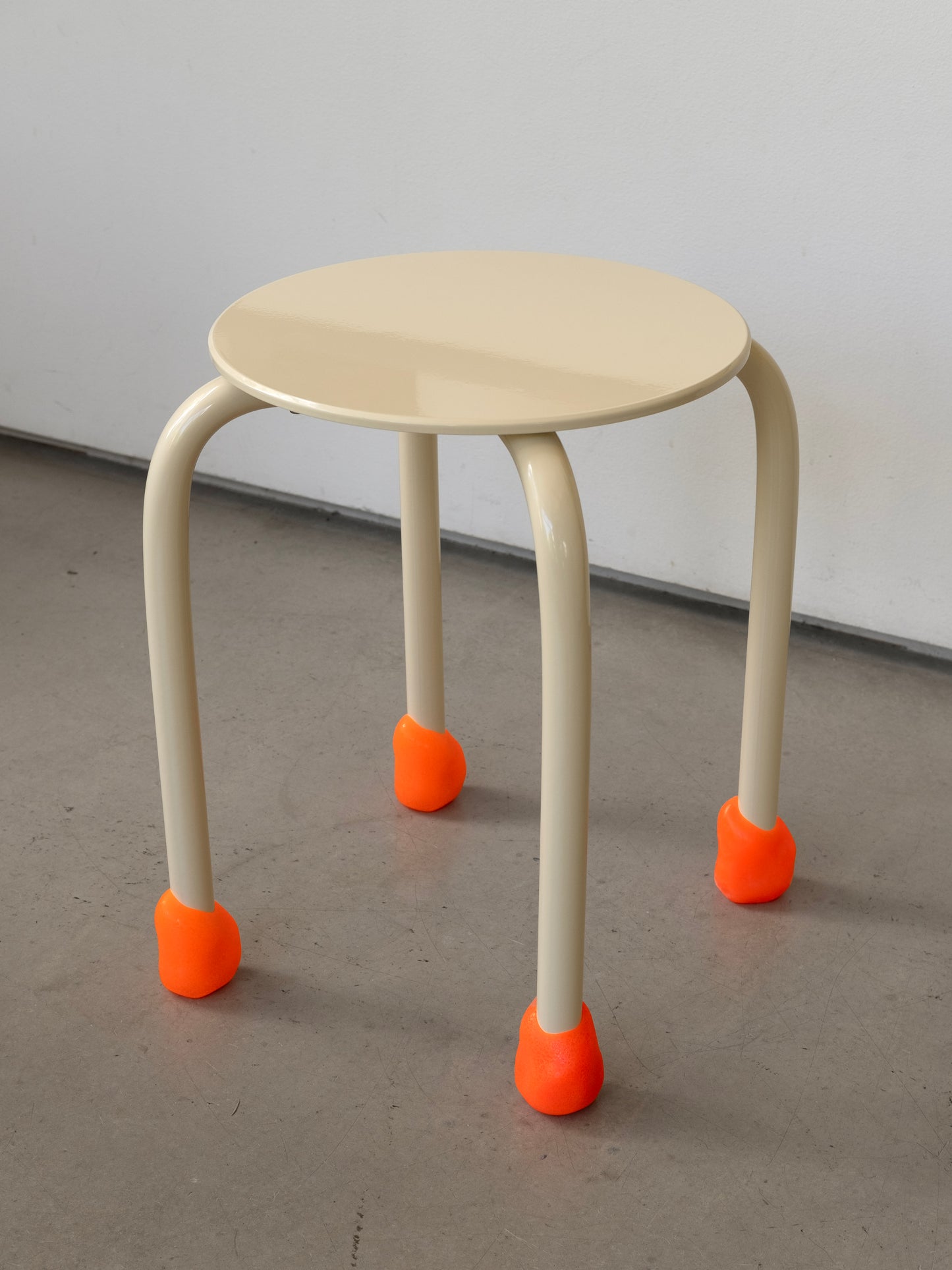 Yareta Cream Stool