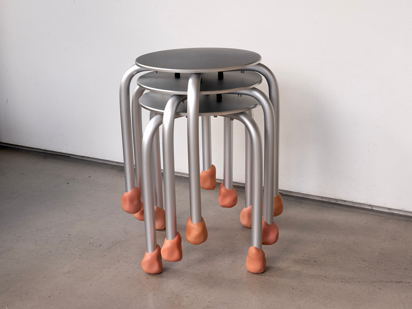 Yareta Aluminum Stool