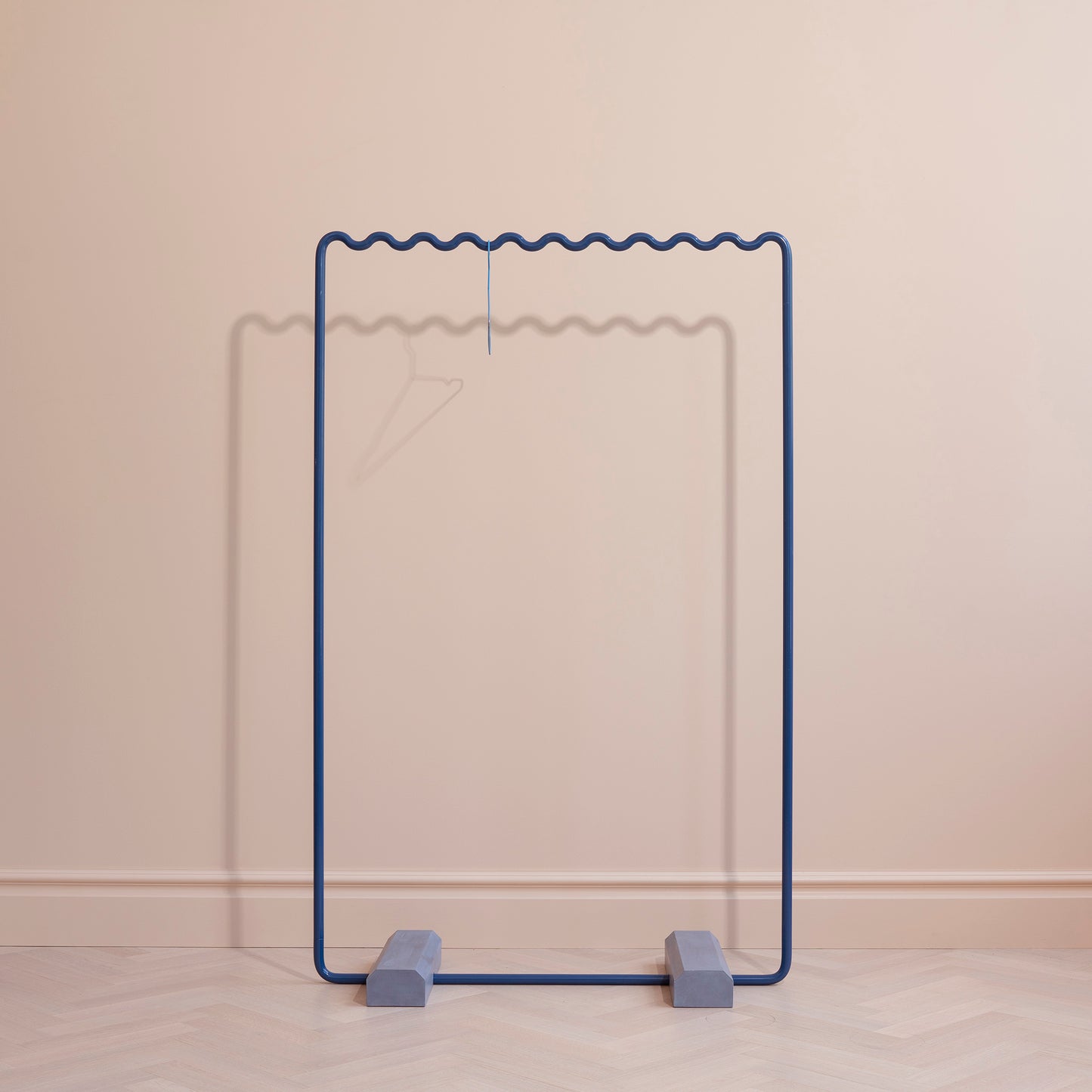 Sine Standing Rack Medium