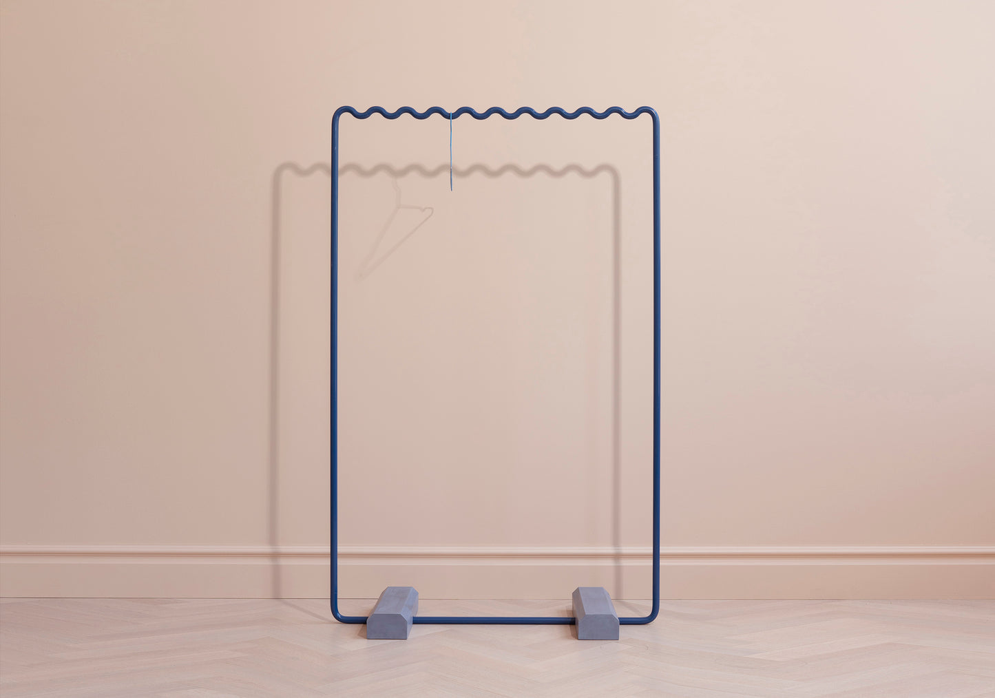 Sine Standing Rack Medium